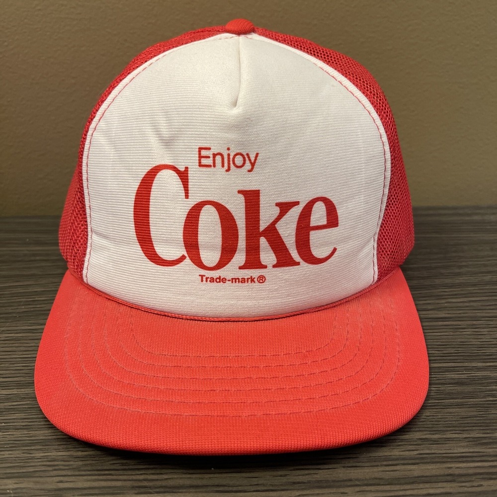 Vintage YA Korea COKE Hat White And Red Snapback Cap Classic Logo Trucker Mesh